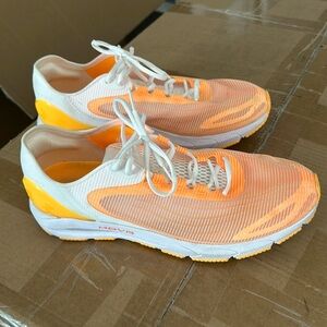 UA Hovr Sonic 5 running shoes